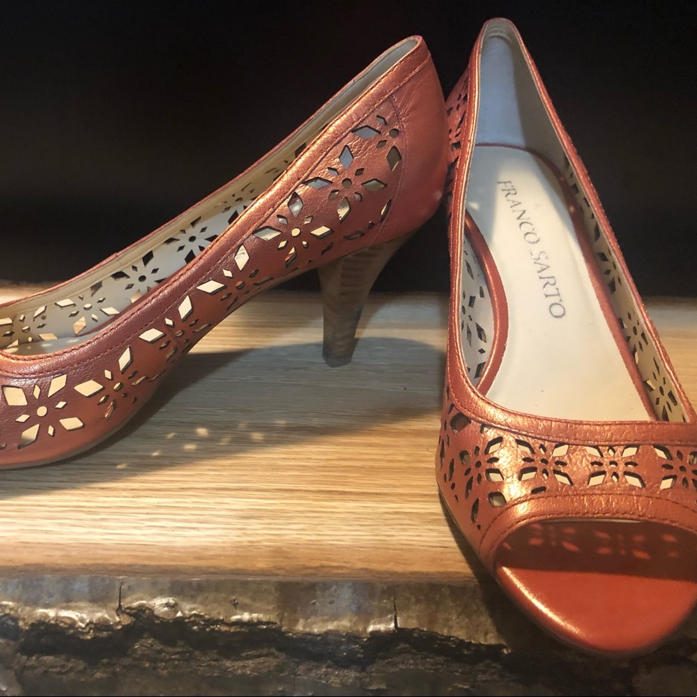 Peep-toe Coral High Heels